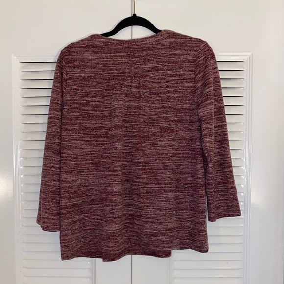 Napa Valley Long Sleeve Solid Hacci Pleat Henley Top - Picture 5 of 5